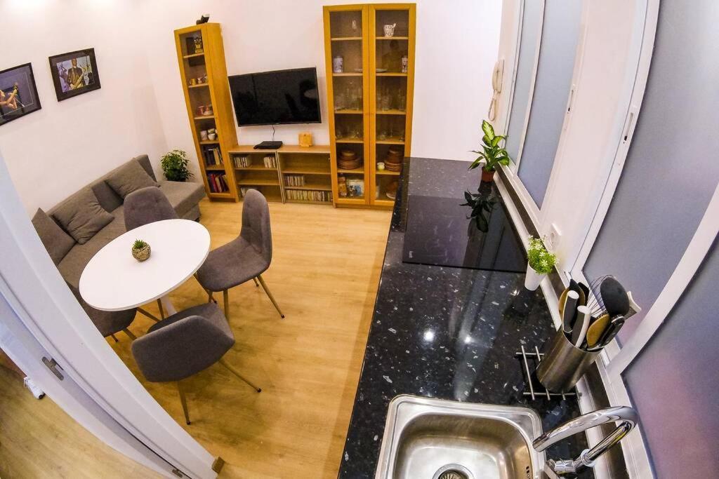 Апартаменты Piso Vip Anton Martin. Madrid Centro. Экстерьер фото